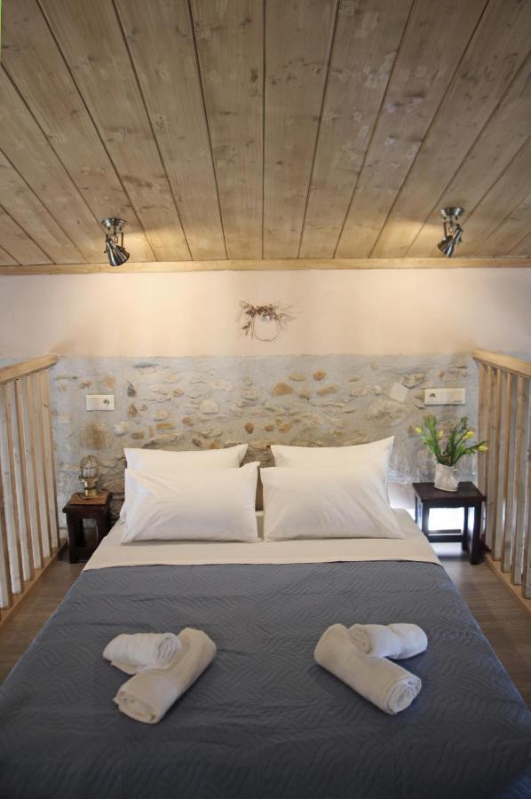 Laini Guest Houses Kouloukouthiana 外观 照片