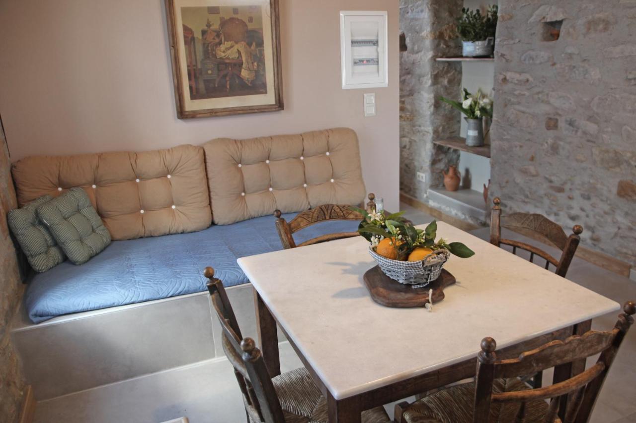 Laini Guest Houses Kouloukouthiana 外观 照片