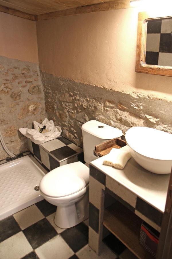 Laini Guest Houses Kouloukouthiana 外观 照片