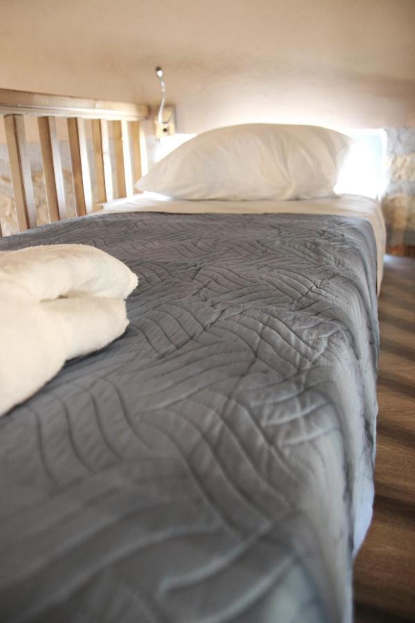 Laini Guest Houses Kouloukouthiana 外观 照片